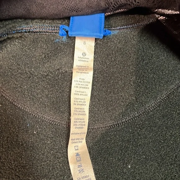 EUC Lululemon Run: Bundle Up Jacket (US 8) - Black / Beaming Blue - Picture 11 of 16